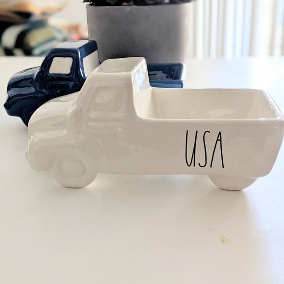 🇺🇲 Rae Dunn USA Truck 🇺🇲 - Picture 5 of 14